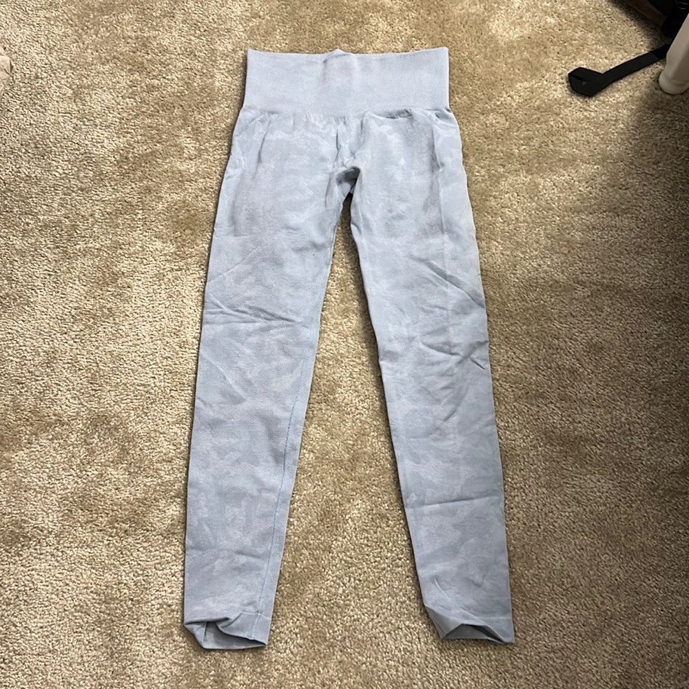 NVGTN icy blue camo leggings size small